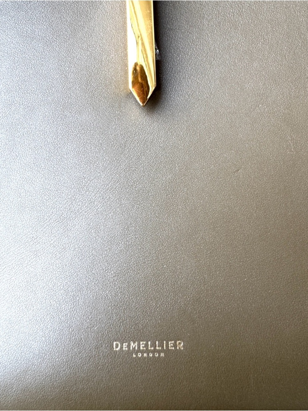 DeMellier taupe shoulder bag with gold hardware - Picture 3 of 6